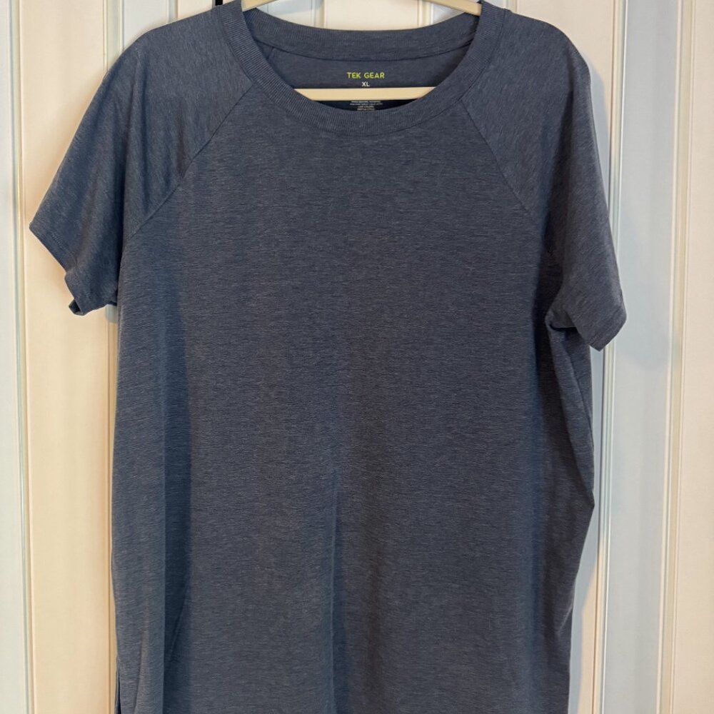 Tek Gear Tunic Top Size XL